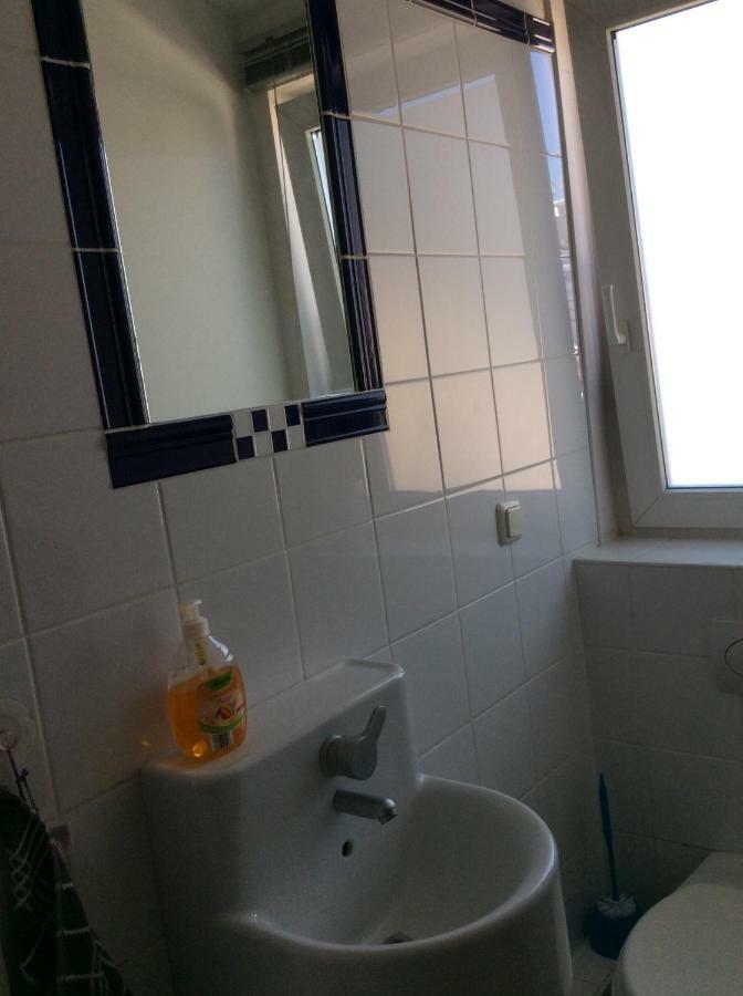 Dachstudio Mit Bad Und Terasse 科隆 外观 照片